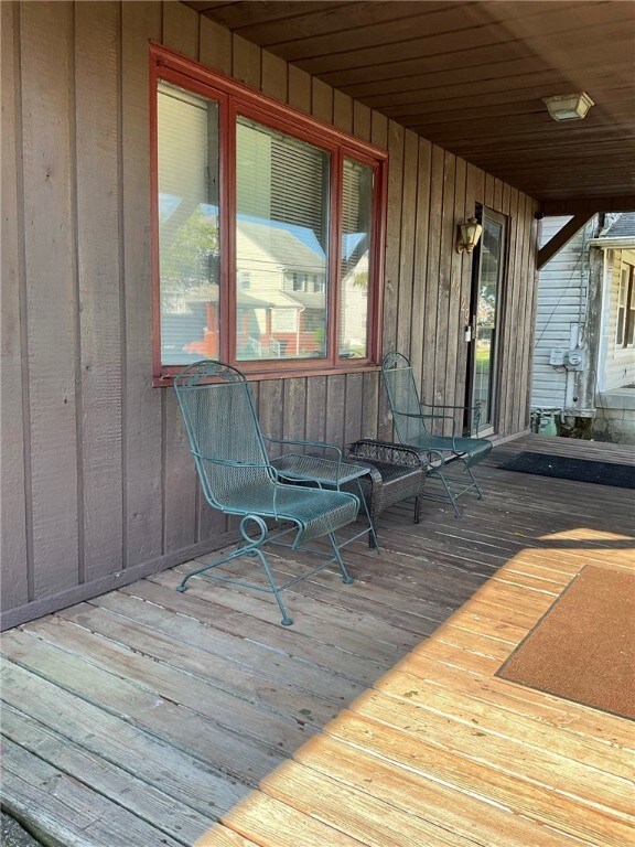 1929 Mclean St, Aliquippa, PA 15001 - photo 4