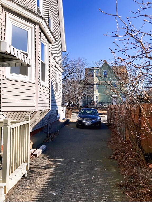59 Lexington St unit 2, Everett, MA 02149 - photo 2