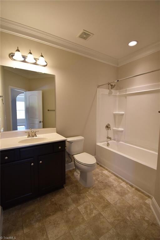 Full bath on main level