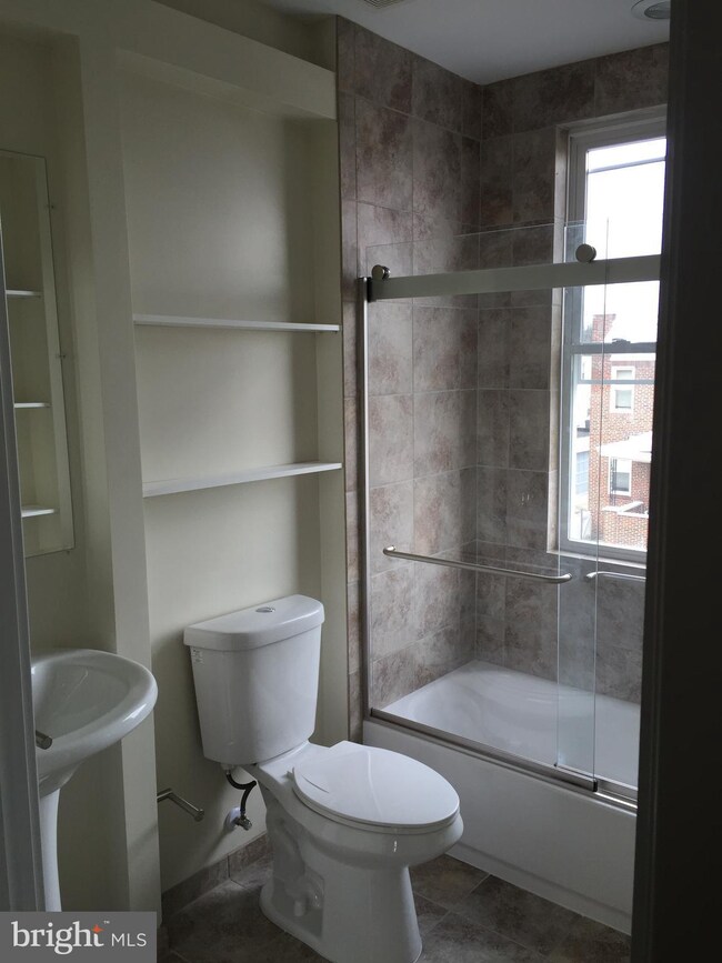 3003 Pelham Ave, Baltimore, MD 21213 - photo 4