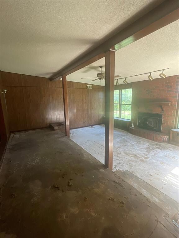 Second Living Area