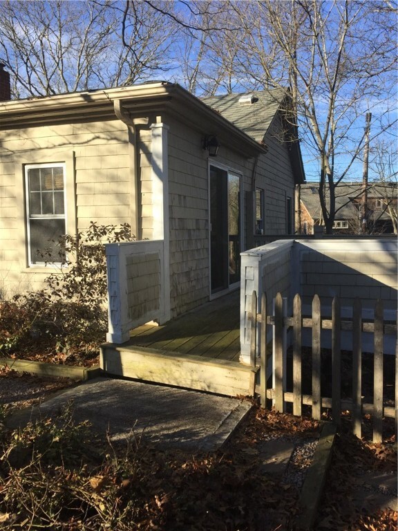 378 Allen Ave, Wakefield, RI 02879 - photo 6