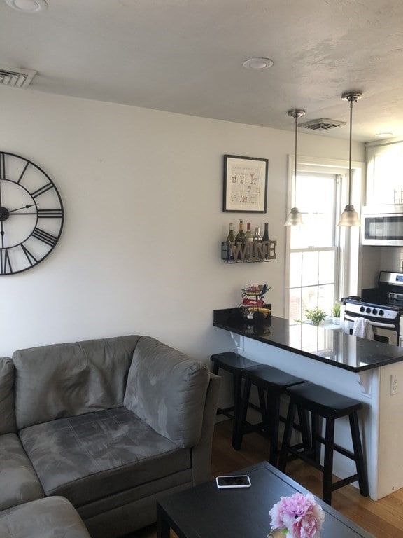 11 Cooper St unit 4, Boston, MA 02113 - photo 2