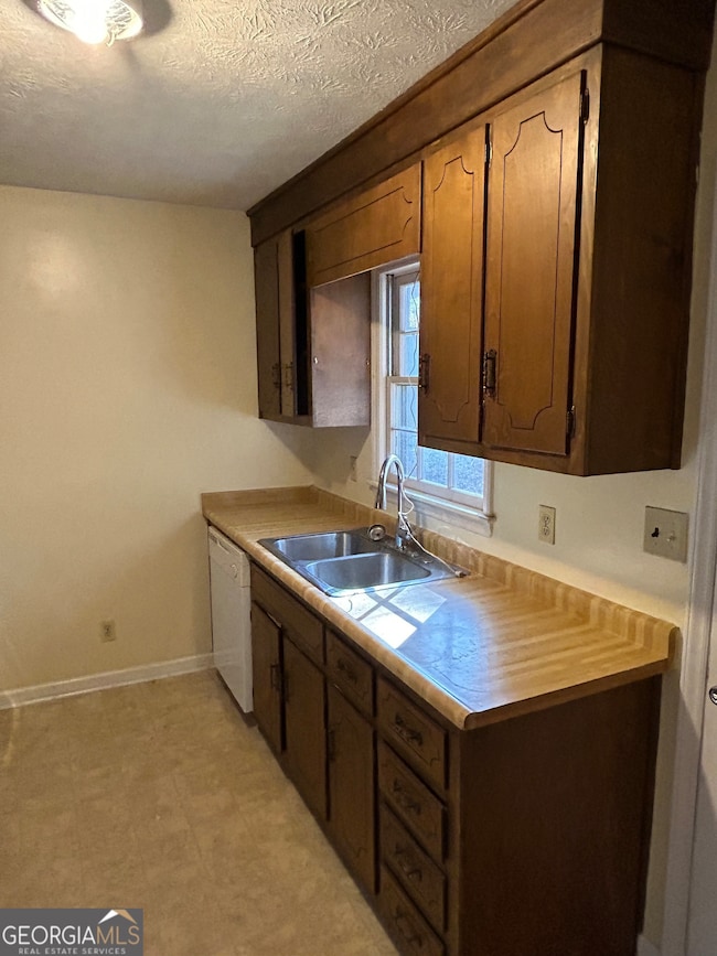 627 Epps Bridge Pkwy, Athens, GA 30606 - photo 4