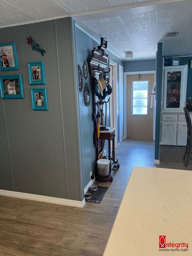 5700 Bayshore Rd unit 353, Palmetto, FL 34221 - photo 5