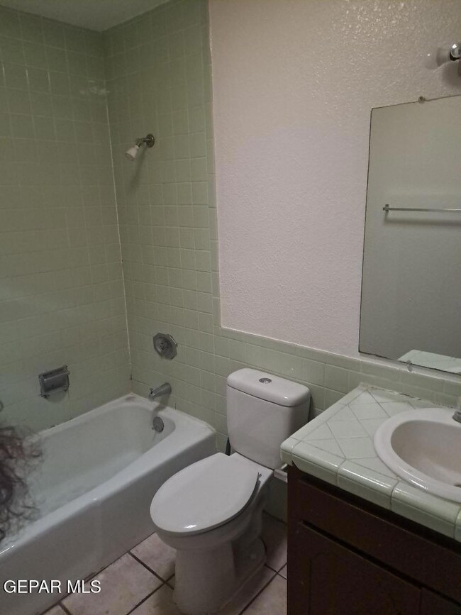 1815 Villa Santos Cir, El Paso, TX 79935 - photo 4