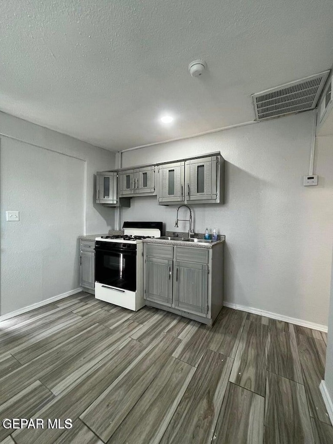 10216 Celedon Cir unit B, Socorro, TX 79927 - photo 7