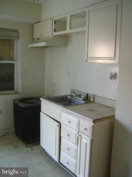 2204 Christian St, Baltimore, MD 21223 - photo 3