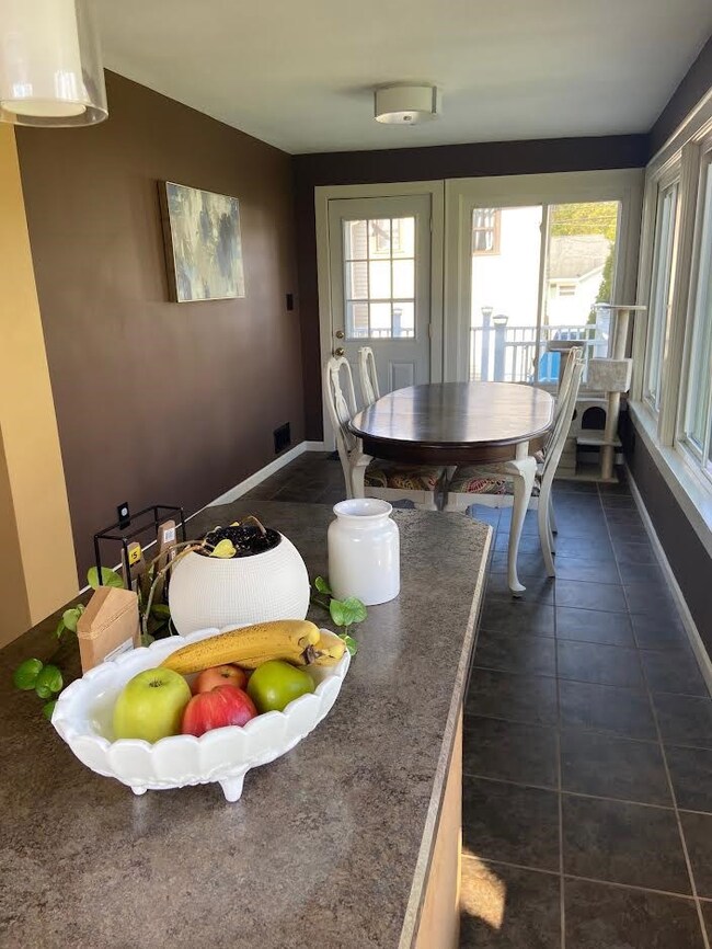 35 Park St, Lucas, OH 44843 - photo 5