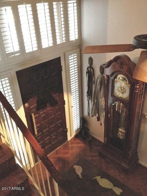 Entry-Foyer