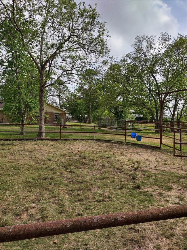 17400 N Wayne Ln, Pearland, TX 77584 - photo 4