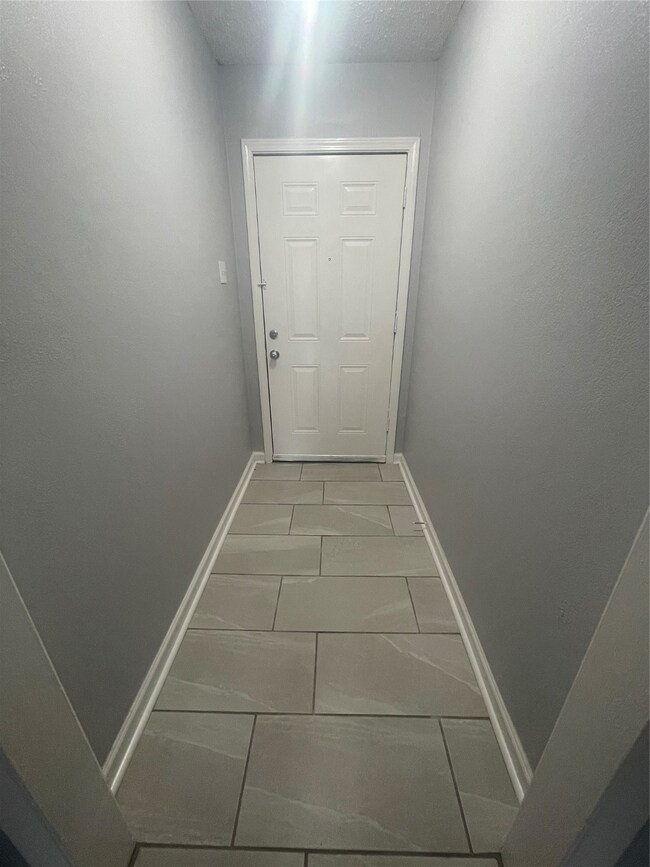 10330 Mountain Park Dr, Houston, TX 77086 - photo 4