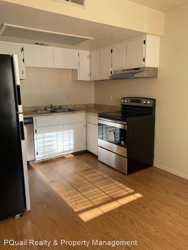 1011 Meadowlark Ct SE unit 4, Rio Rancho, NM 87124 - photo 4