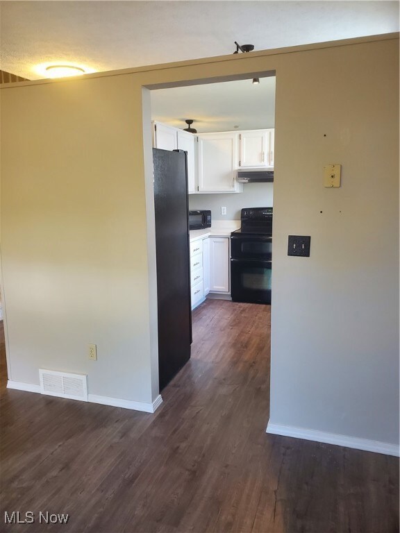 23205 Wainwright Terrace, Olmsted Falls, OH 44138 - photo 6