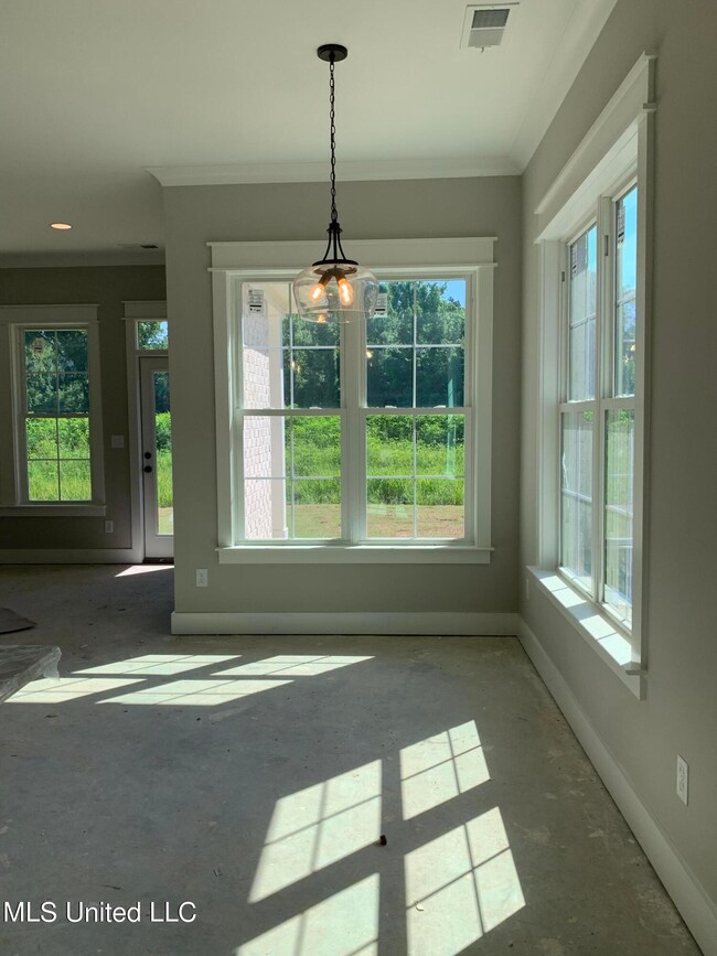 Lot 98WP Breakfast room
