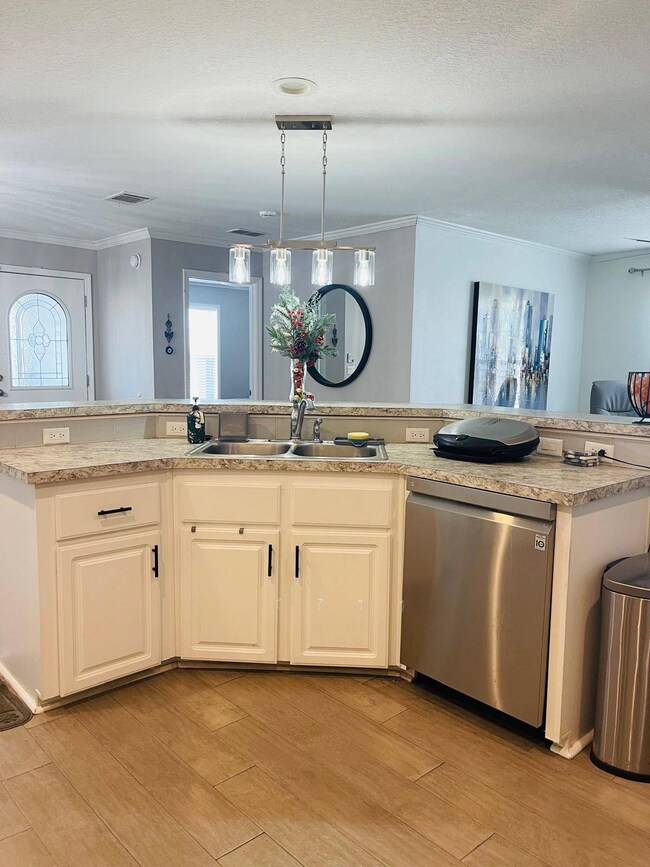 3324 NW 64th St, Coconut Creek, FL 33073 - photo 6