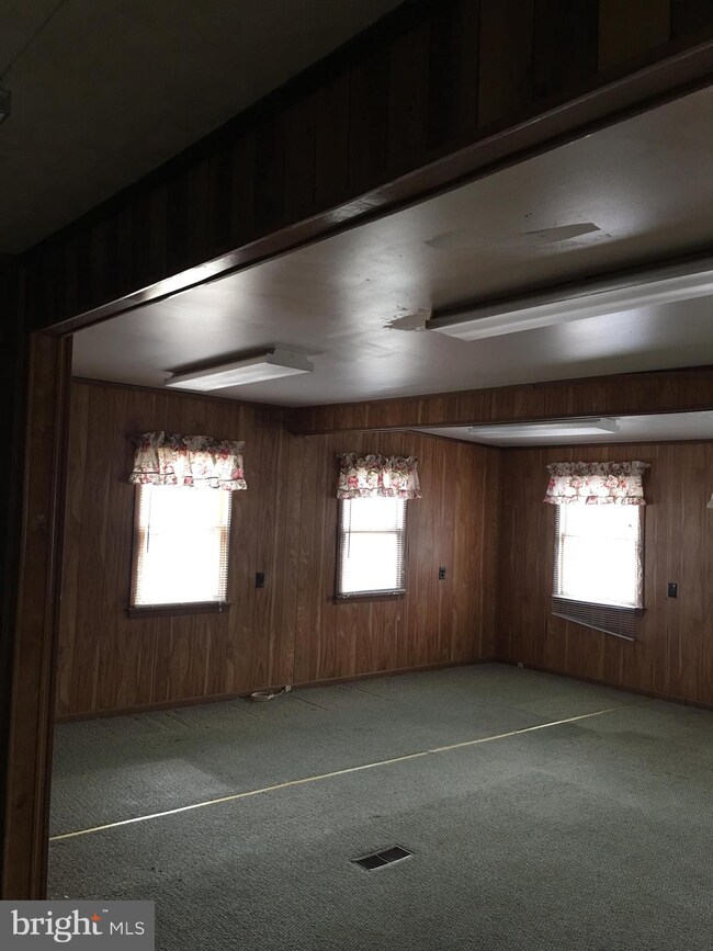 1053 Chesapeake Harbour Dr, Annapolis, MD 21403 - photo 7