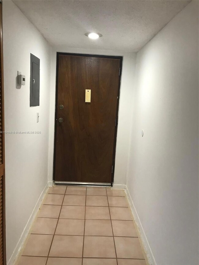 8933 SW 123rd Ct unit 204, Miami, FL 33186 - photo 5