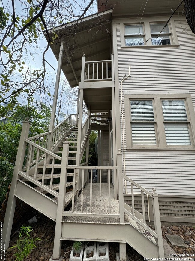 502 Madison, San Antonio, TX 78204 - photo 4