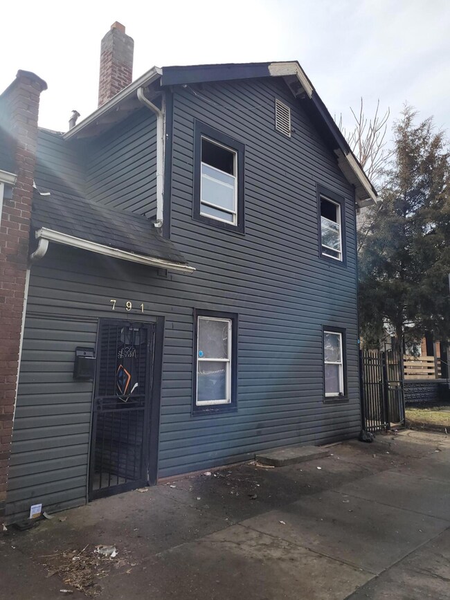 791 sullivant
