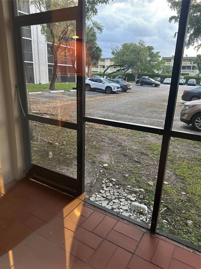 Horizons West unit 106, Miami, FL 33183 - photo 7