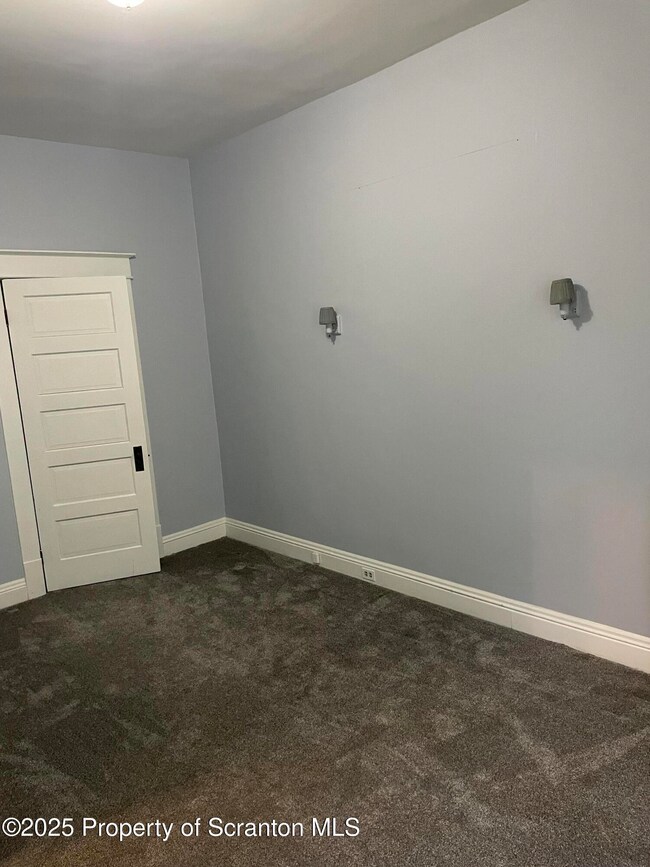 1312 Main St unit 2, Peckville, PA 18452 - photo 6