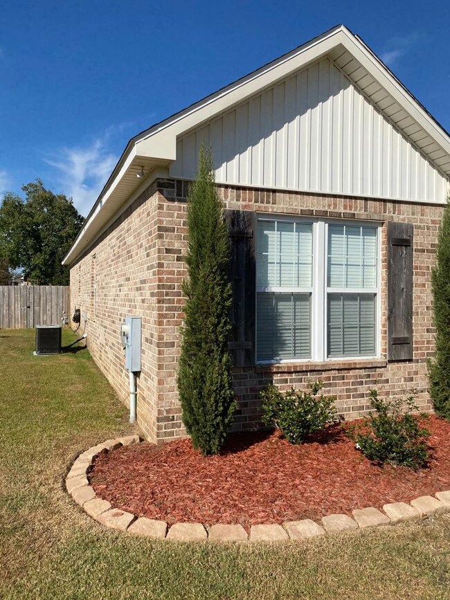 102 Waxmyrtle Rd, Dothan, AL 36301 - photo 6