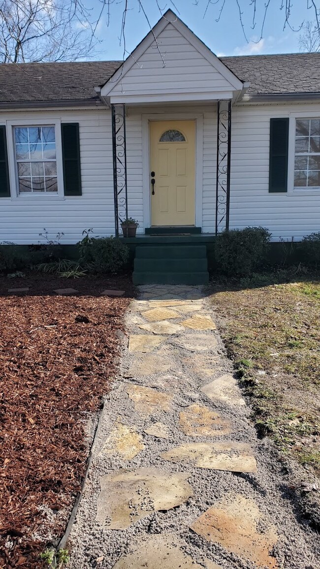 740 King Ave, Shelbyville, TN 37160 - photo 4