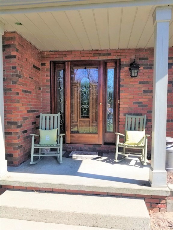 100 Cross Rd, Holyoke, MA 01040 - photo 3