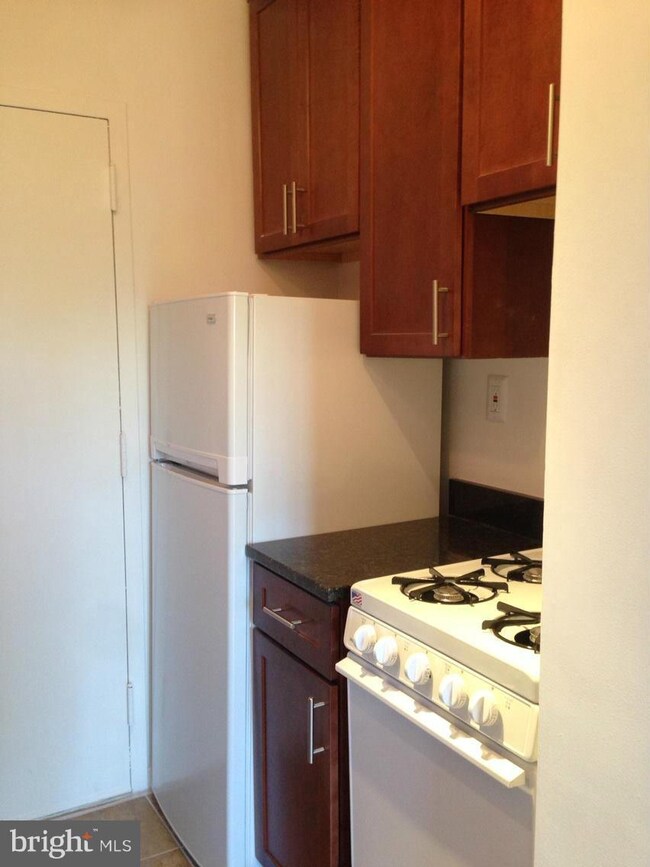 4401 Lee Hwy unit 79, Arlington, VA 22207 - photo 6