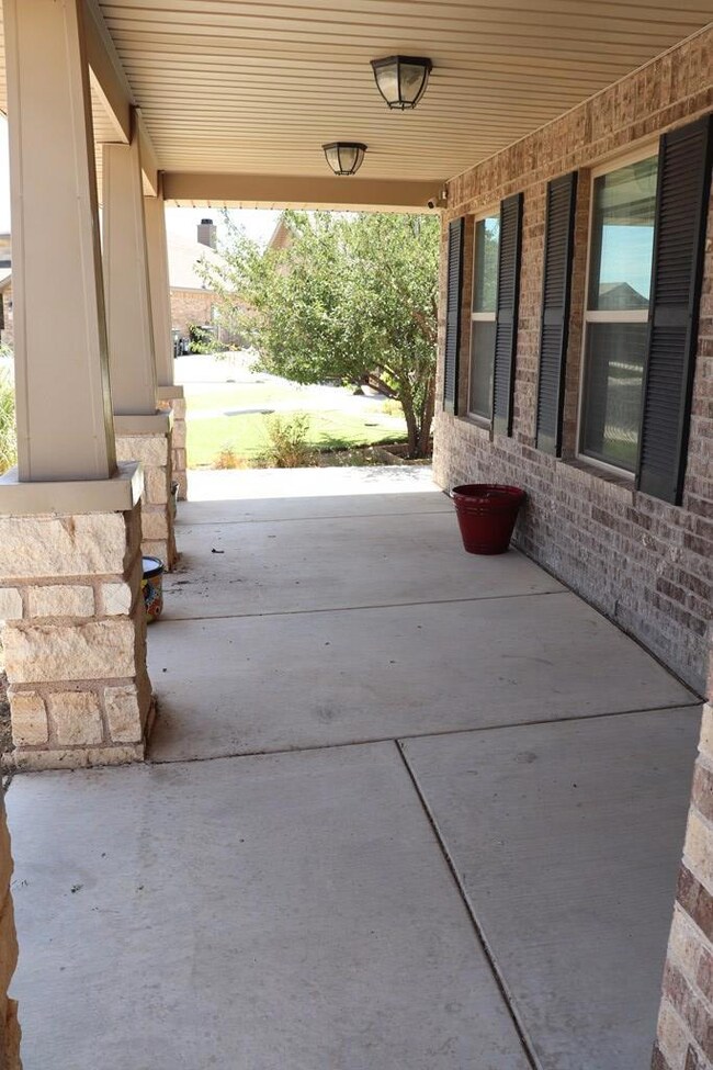 9405 Caprock Ct, Odessa, TX 79765 - photo 3