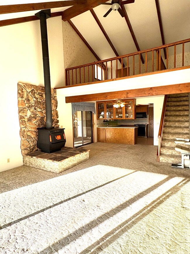 12679 Cresthaven Dr, Groveland, CA 95321 - photo 4