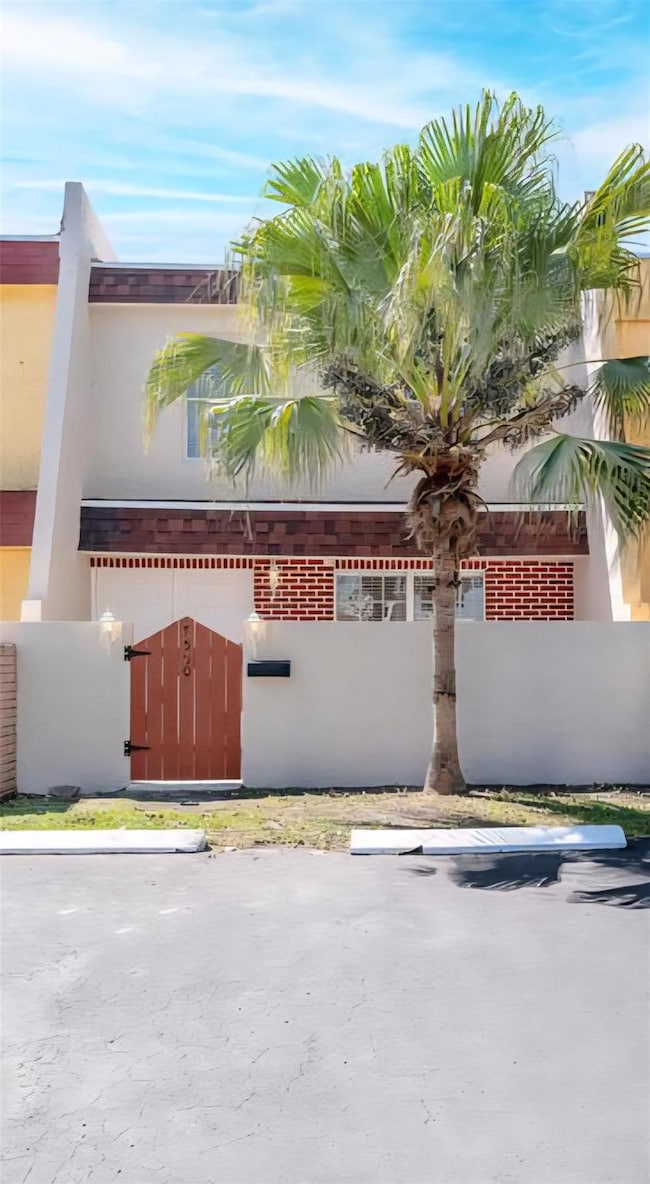 7500 NW 75th St, Tamarac, FL 33321 - photo 2