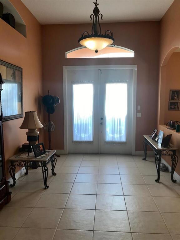 Foyer features double door entryway