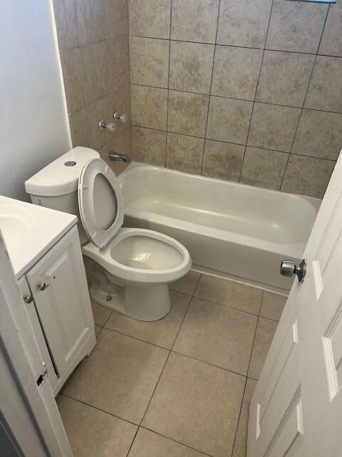 698 SW 5th St unit 3, Belle Glade, FL 33430 - photo 5