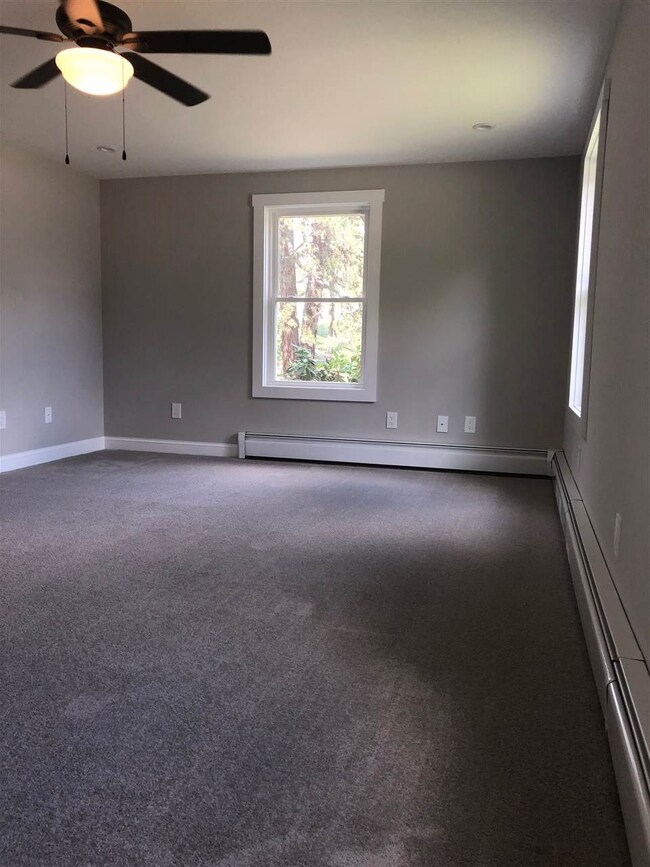 158 Chestnut Hill Rd, Rochester, NH 03867 - photo 4