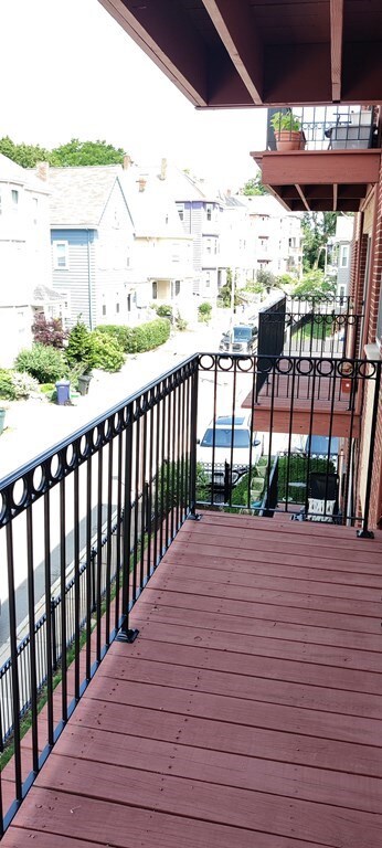 29 Custer St unit 204, Jamaica Plain, MA 02130 - photo 3