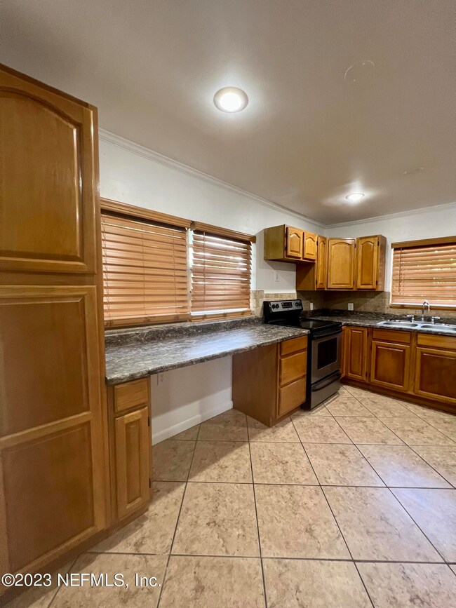 4803 Lexington Ave unit A, Jacksonville, FL 32210 - photo 5