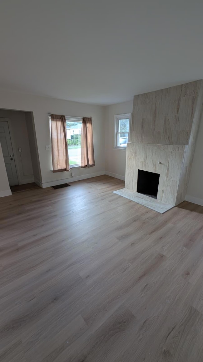 WhatsApp Image 2025-09-07 at 7.21.50 PM