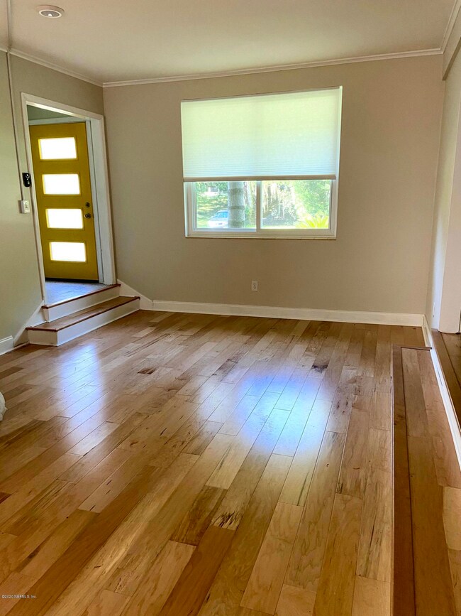 1529 Azalea Terrace, Jacksonville, FL 32205 - photo 4