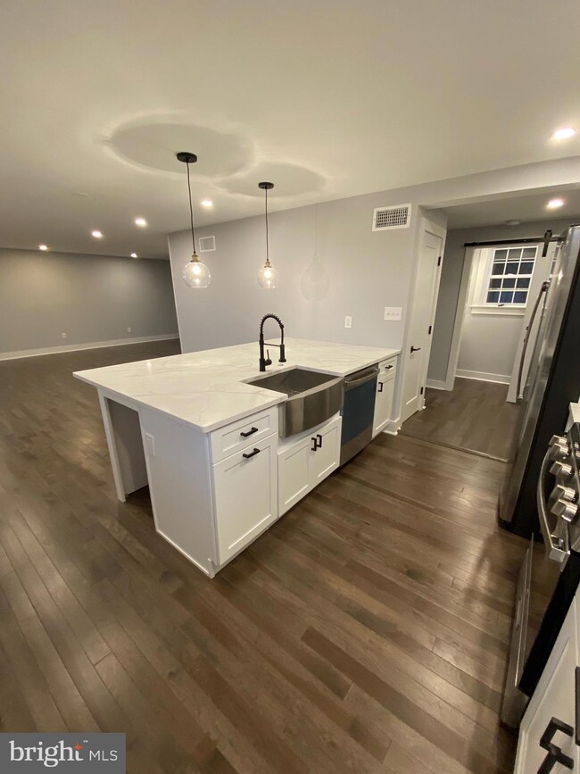 4115 Pilgrim Rd, Plymouth Meeting, PA 19462 - photo 6