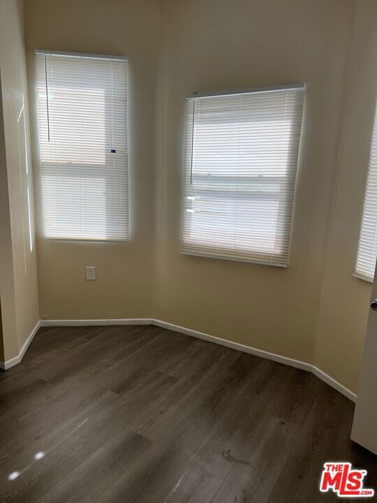 117 E 45th St, Los Angeles, CA 90011 - photo 3