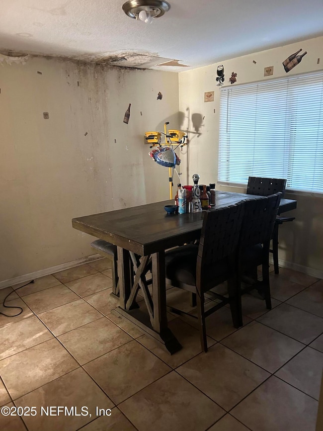 718 Oaks Manor Ct unit M12, Jacksonville, FL 32211 - photo 7