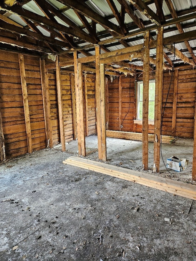 228 Henderson St, Marion, VA 24354 - photo 3