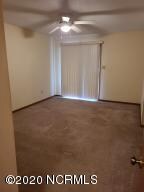 105 Highland Ct, Jacksonville, NC 28540 - photo 6