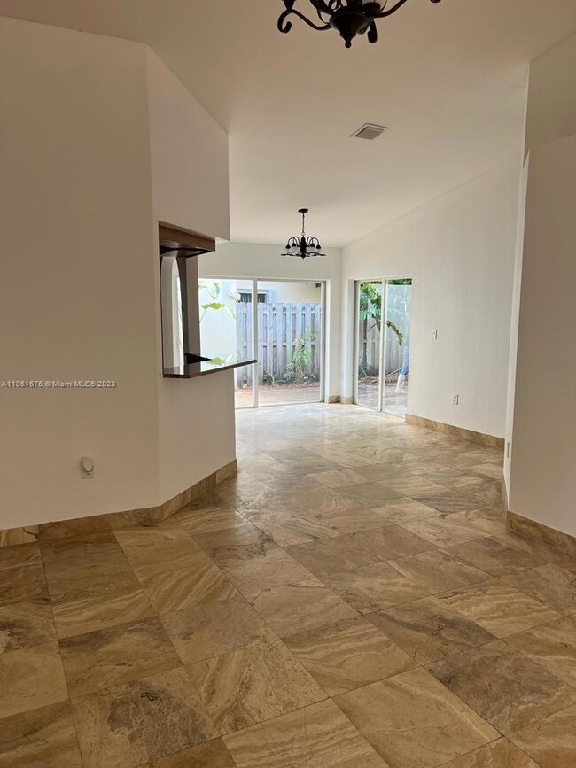 11240 NW 51st Terrace, Doral, FL 33178 - photo 4