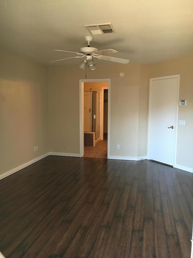 641 N Diane Ct, Chandler, AZ 85226 - photo 4