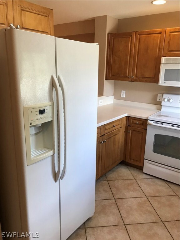 9410 Ivy Brook Run unit 204, Fort Myers, FL 33913 - photo 2