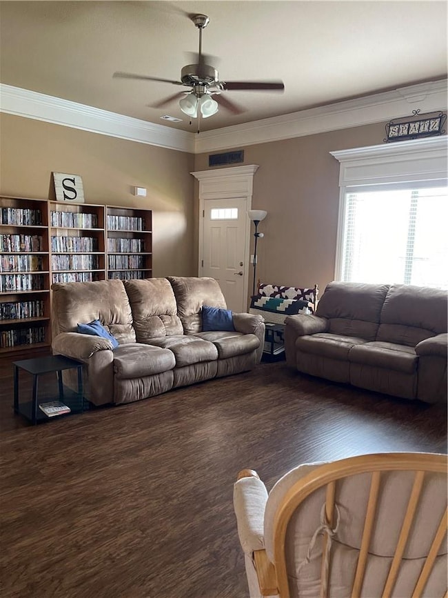 421 Captain Marshal St, Prairie Grove, AR 72753 - photo 2