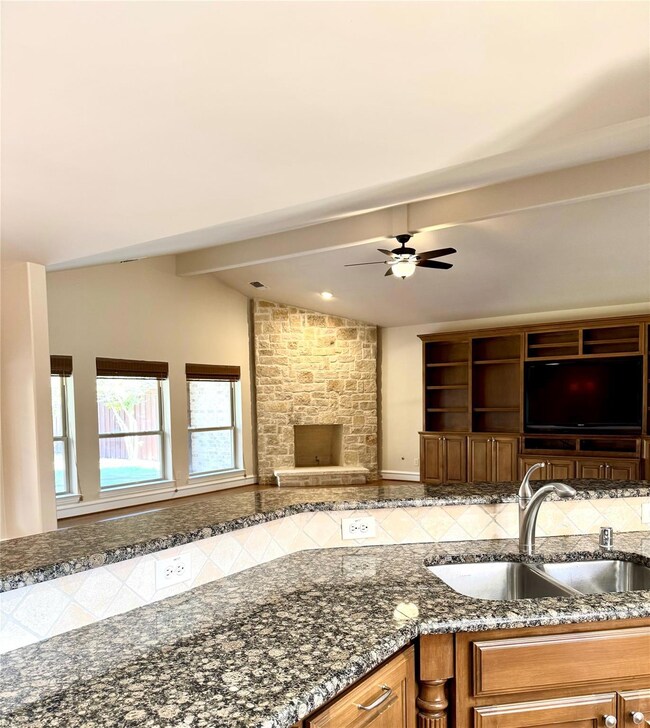 6335 Vanderbilt Ave, Dallas, TX 75214 - photo 7